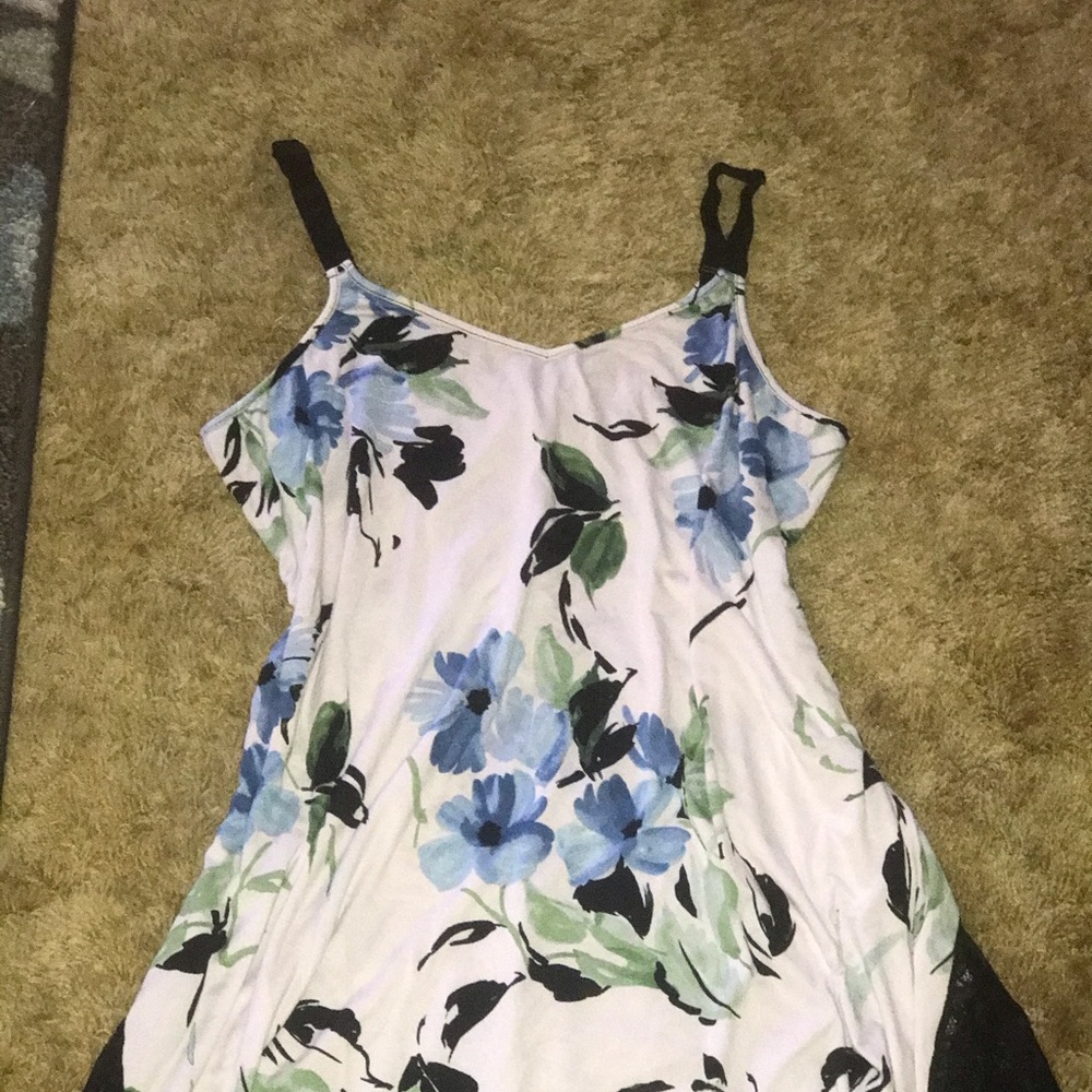 Size xl blue flower and lace nightgown